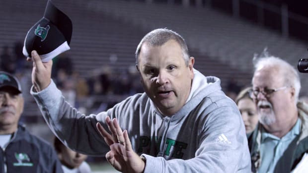 Class A Semi Okla Gore-Hominy - Gore Coach Tyler